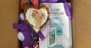 У Рівному на дитячому майданчику шукали вибухівку, а знайшли іграшки