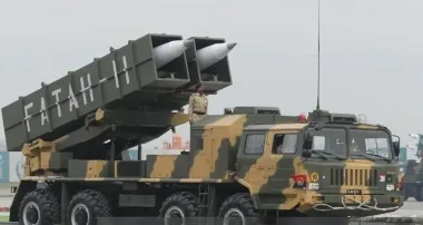 Пакистан запасся ракетами Fatah с дальностью до 400 км против С-400: кто ему помог