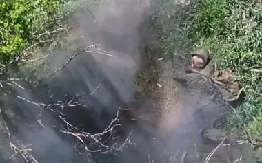 Minus 18 occupiers: drone operators from "Hostri Kartuzy" unit catch Russians in "greenery". VIDEO