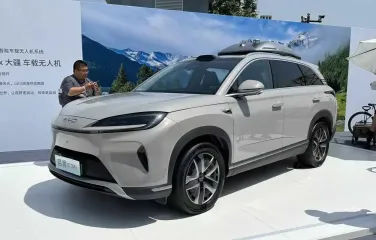 Запас хода — 1320 км: дебютировал мощный электрифицированный кроссовер BYD за $23 500 (фото)
