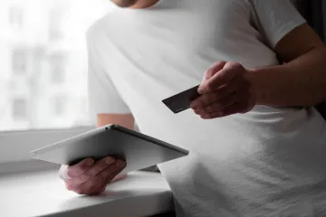Какую сумму можно переводить на карту без комиссии и налога: детали