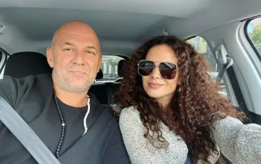 На фоне слухов о разводе: Каменских показалась в объятиях с Потапом и назвала его бывшим