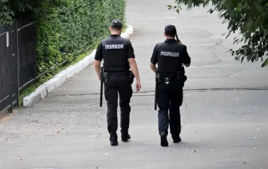 Під Києвом чоловік відкрив вогонь по людях, є загиблі: перші деталі