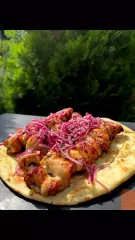 Меню на майские выходные: рецепт сочного куриного шашлыка