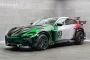 Карбон, 755 сил и два антикрыла: представлен экстравагантный кроссовер Ferrari (фото)