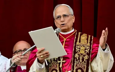 Папа Лев XIV вперше звернувся до вірян: що сказав понтифік