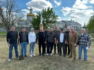"Дубы Шевченко" посадили в Херсонской области: символическая акция сохранения памяти и природы