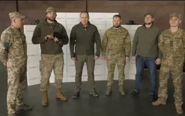 "Українська команда" передала FPV-дрони 10 гірсько-штурмовій бригаді ЗСУ на схід