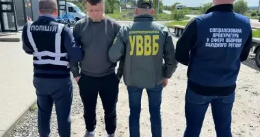 Житель Львівщини може сісти на 8 років за те, що намагався підкупити прикордонників