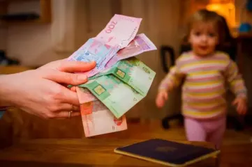 Военнослужащий – не повод не платить алименты: Минюст объяснил, как их взыскать