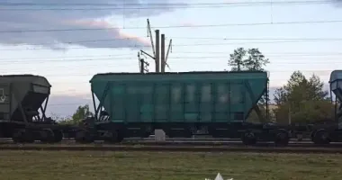 У Бучі 14-річну школярку вразило струмом на даху потяга