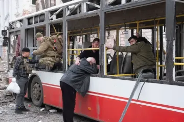 Long-range Russian attacks continue to kill Ukrainians amid ceasefire deadlock