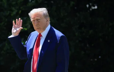 "Не может заснуть": Трамп признал, что не завершит быстро войну в Украине из-за Путина, — WSJ