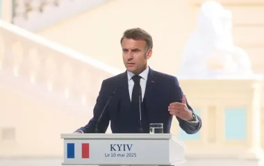 Макрон раскрыл, кто будет мониторить перемирие в Украине