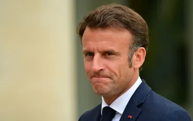 Макрон відреагував на пропозицію про Стамбул: Путін усе ще хоче виграти час