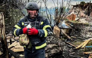 РФ атакувала село Садовод Харківської області: зруйновано будинки, є постраждалі