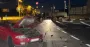 В Харькове легковушка выехала на красный свет и врезалась в автоцистерну: погибли 3 человека