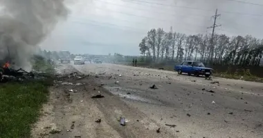 У Сумах ворожий дрон вдарив по службовому авто енергетиків: загинула людина