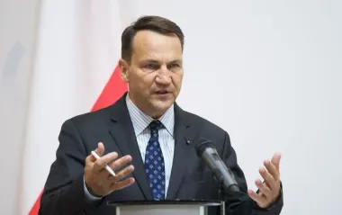 Польща вимагає посилити тиск Заходу на Путіна заради реального припинення війни