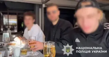 В Киеве пьяные "блоггеры" хвастались оружием в прямом эфире