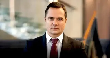 110 квартир за три роки: як родина Комарницьких торгувала нерухомістю