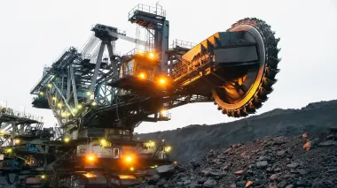 Не ранее 2040 года: когда в Украине начнут добывать ископаемые в рамках сделки по недрам с США