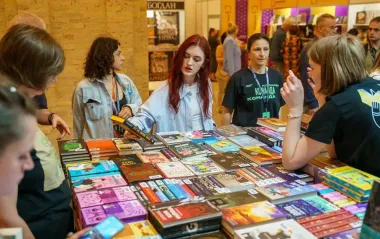 Чим здивує "Книжковий Арсенал-2025": топ-зустрічі, лекції, автори і тренди