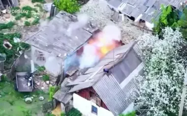 Border guards strike Russian shelters and ammunition depots in Sumy direction. VIDEO