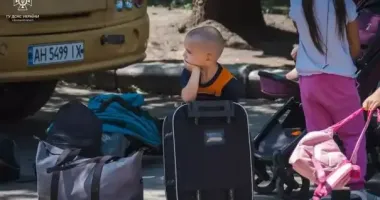 На Донетчине в 8 селах объявили принудительную эвакуацию семей с детьми, — ОВА