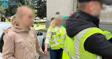 $30 тысяч за продажу младенца в Сумах: горе-матери избрали меру пресечения