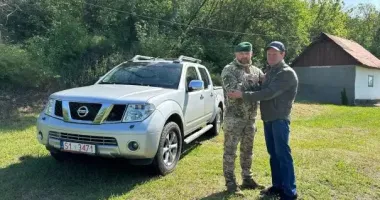 В Винницкой области семья погибшего пограничника передала внедорожник для фронта