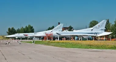 РФ перегнала авиацию за 4000 км от границы с Украиной: в Defence Express объяснили эти маневры