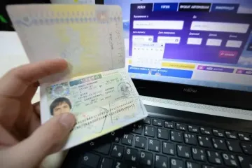 Українцям за кордоном встановили нові правила: військовий облік, ТЦК, паспорти