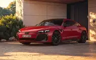 Audi показала новий e-tron GT quattro