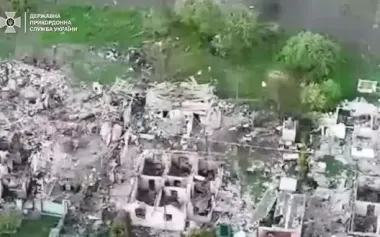 Ukrainian forces destroy enemy FPV launch sites and 14 shelter positions in Kursk direction. VIDEO