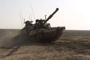 Тактика обмана: зачем Британия вместо настоящих передала Украине муляжи танков Challenger 2 и САУ AS-90