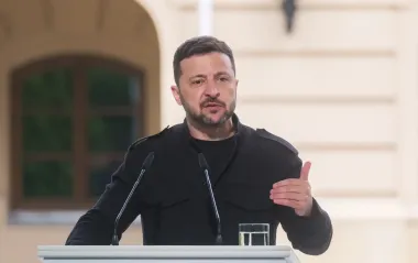 Зеленский: позиция Трампа - давить на две стороны, но Украина пострадала больше
