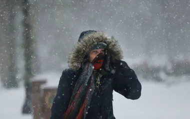Сніг у травні та загроза паводків: Львівщину накрила несподівана негода (відео)