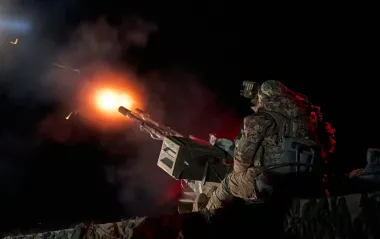 Рухаються з півночі та півдня: у низці областей тривога через атаку "Шахедів"