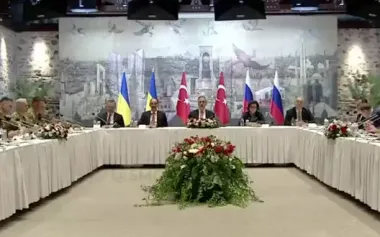 Ukraine-Russia talks begin in Istanbul. VIDEO