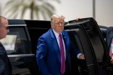 Trump announces talks with Putin on Ukraine
