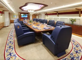 Тайна "золотого самолета" Трампа: почему подарок Катара — просто взятка, к которой привыкает Америка