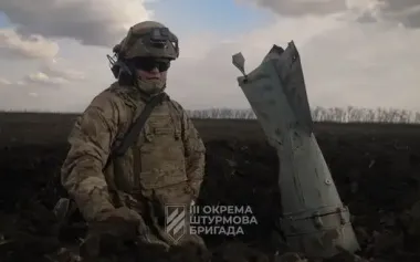 Soldiers of 3rd SAB neutralize unexploded GABs. VIDEO