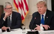 Трамп лично сказал Тиму Куку, что не хочет производства Apple в Индии