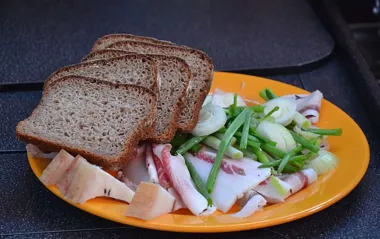 Домашняя сметана, сало и сыр: какие традиционные украинские продукты сложно найти в Европе