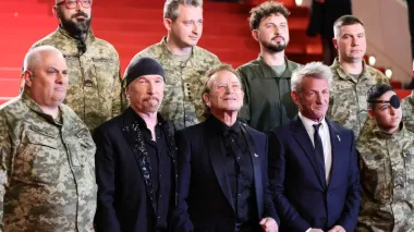 Боно, Шон Пен і Культурні сили потужно підтримали Україну на Каннському кінофестивалі