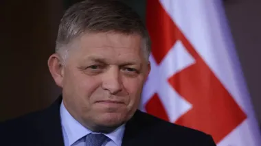 Прем’єр Словаччини Фіцо готовий підтримати референдум щодо скасування санкцій проти РФ