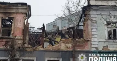 Війська РФ обстріляли житлові квартали Херсона: загинула жінка, є поранені