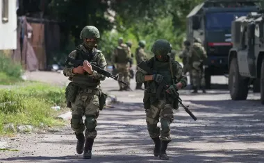 Перекинут войска из Украины: РФ готовится воевать с Финляндией, – NYT (спутниковые снимки)