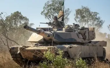 Australia starts shipping Abrams to Ukraine despite doubts from US officials - ABC